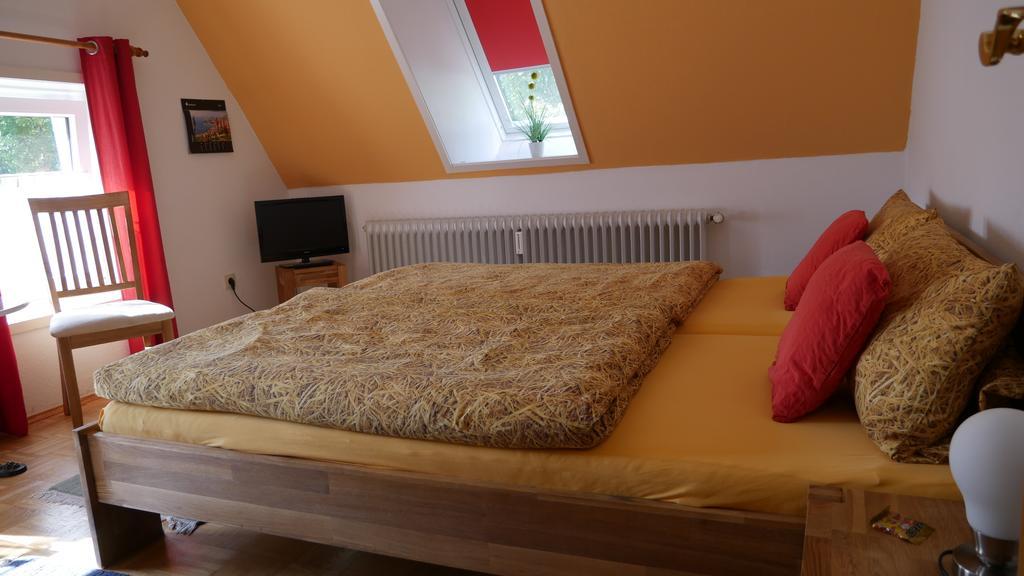 Gasthof Altes Farmhaus Und Apartment Lienen Exteriör bild